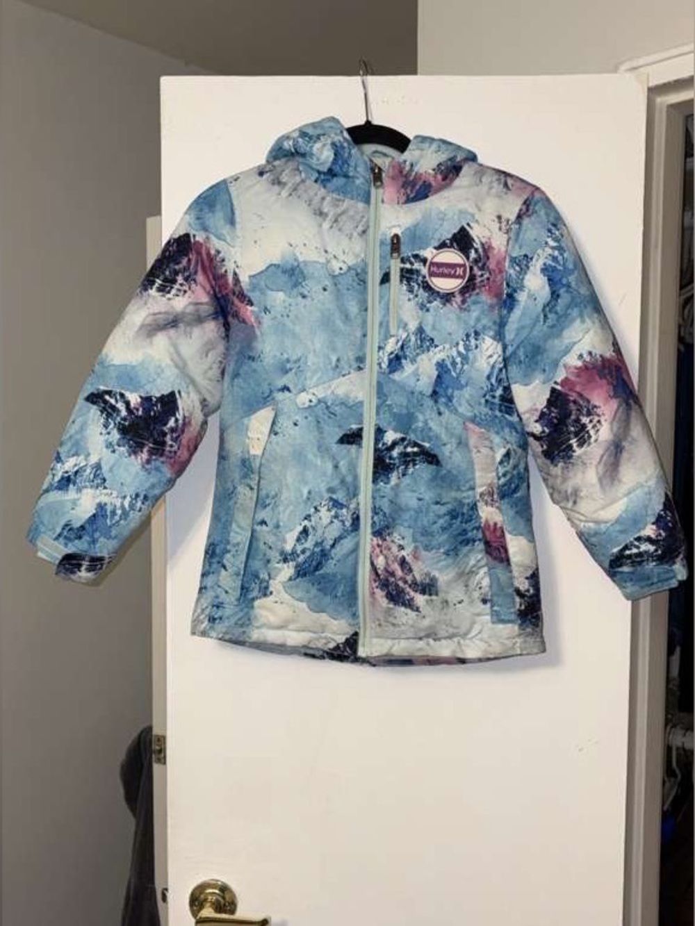 Hurley Girls' and Boys Blue and Pink Watercolor Print Hooded Puffer Jacket
